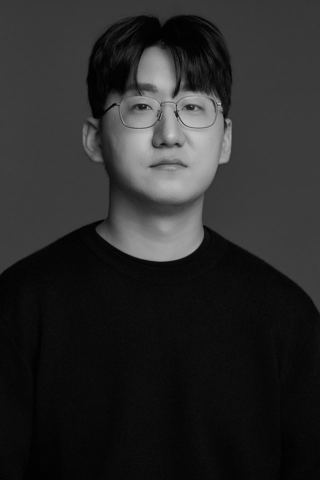 Portrait of Allen Kang